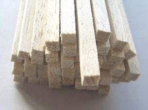 LISTELLI BALSA mm 5×5 1pz cod.85804