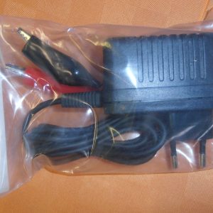 Caricabatteria attacchi a morsetto cod.00299