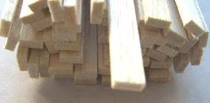 LISTELLI BALSA mm 5×10 1pz m85820